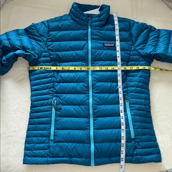 Patagonia Women's Blue Down Sweater Jacket M - Picture 8 of 11